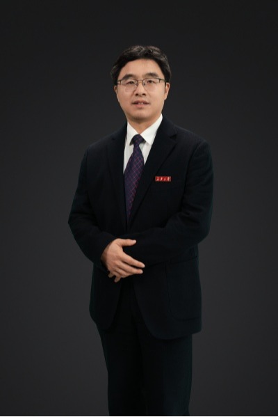 陈华鑫